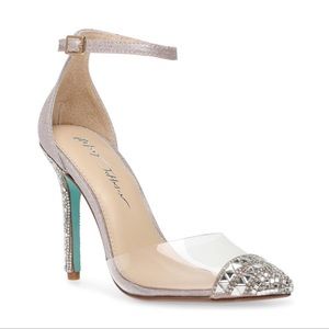 Betsey Johnson Ginger Heels New in box